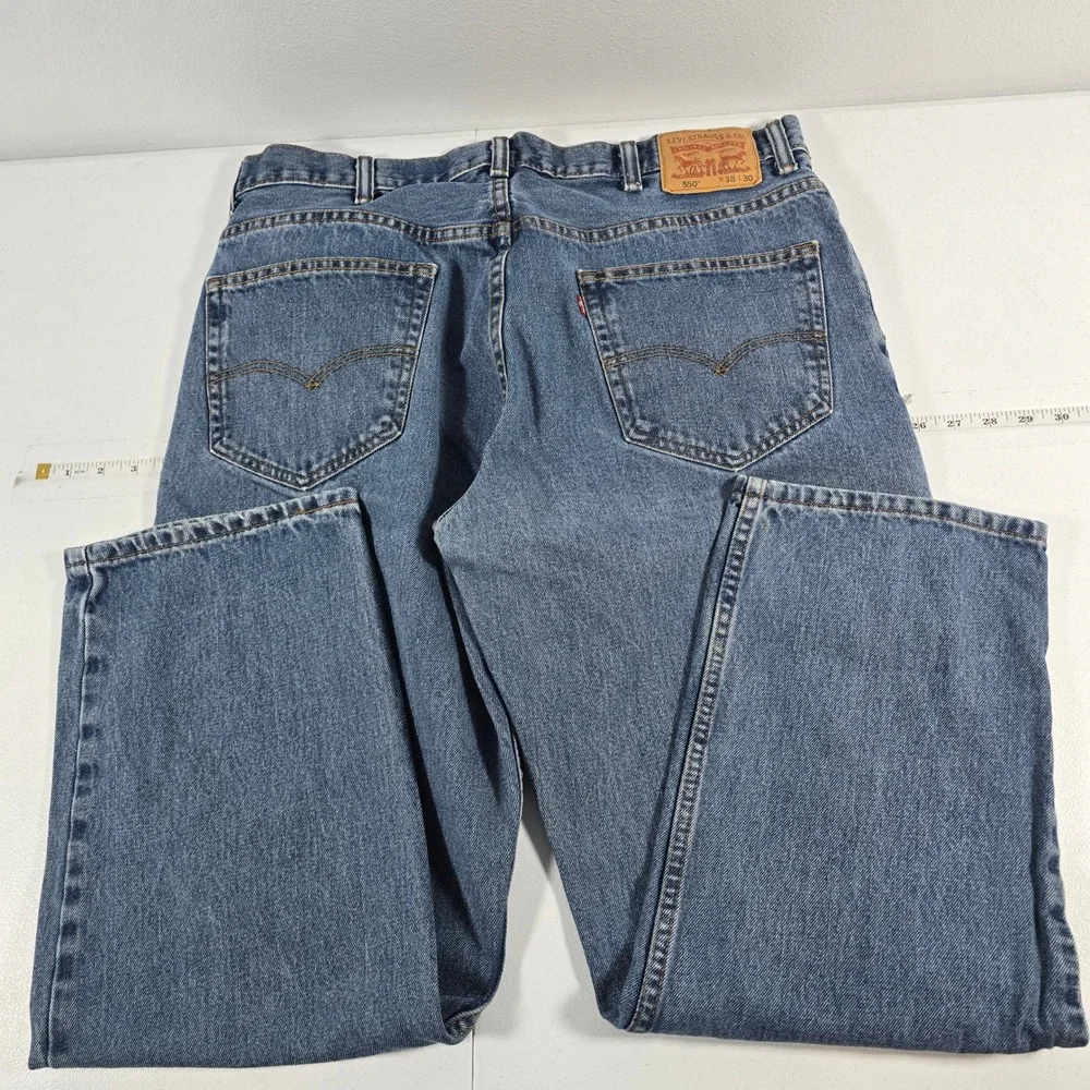 Levis 550‎ Relaxed Fit Tapered Leg Blue Denim Jeans Mens 38x30 Medium Wash